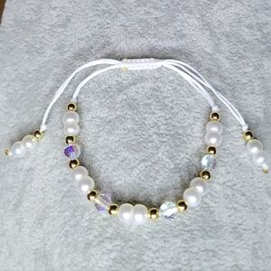 Stunning Handmade Cultured Pearl and Swarovski Crystal Bracelet